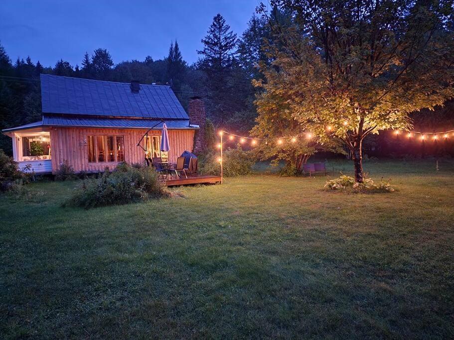 Chalets Nabu La Sacacomie - Riviere - Billard Saint-Alexis-des-Monts Exterior foto